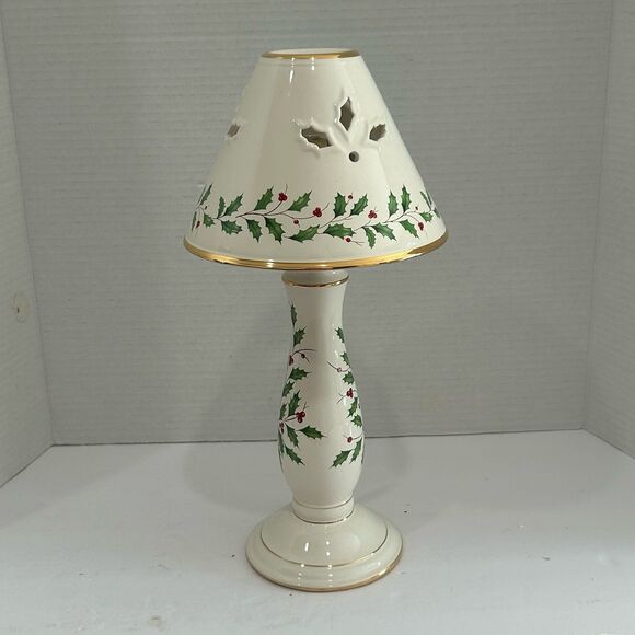 Lenox Holiday Candlestick Lamp. Preowned Excellent Condition. No Bulb. - Picture 8 of 10